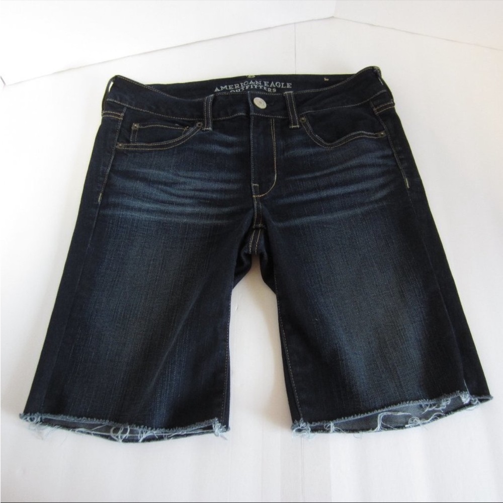 American Eagle Outfitters Super Stretch Bermuda Denim Shorts Dark Wash; Size 8